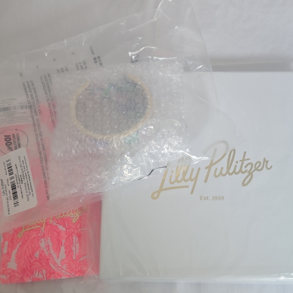 Lilly Pulitzer Scarf And Scarf Ring - Picture 10 of 10